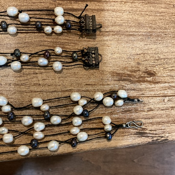 Pearl Necklace Bundle - Picture 8 of 10